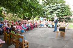 Ptáci ve školce - 8. 6. 2012
